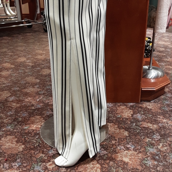 pants - Picture 2 of 3